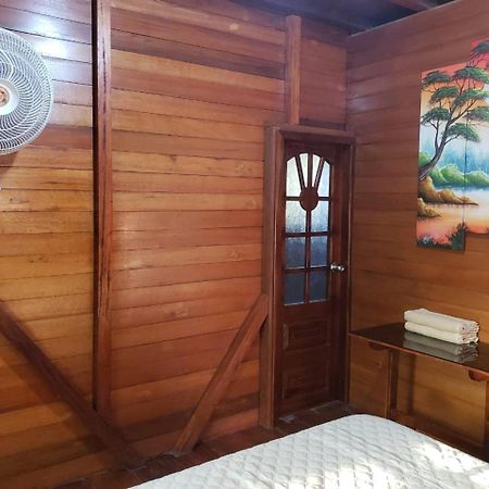 Quinta Primavera - Hosteria Campestre Нуэва-Лоха Экстерьер фото