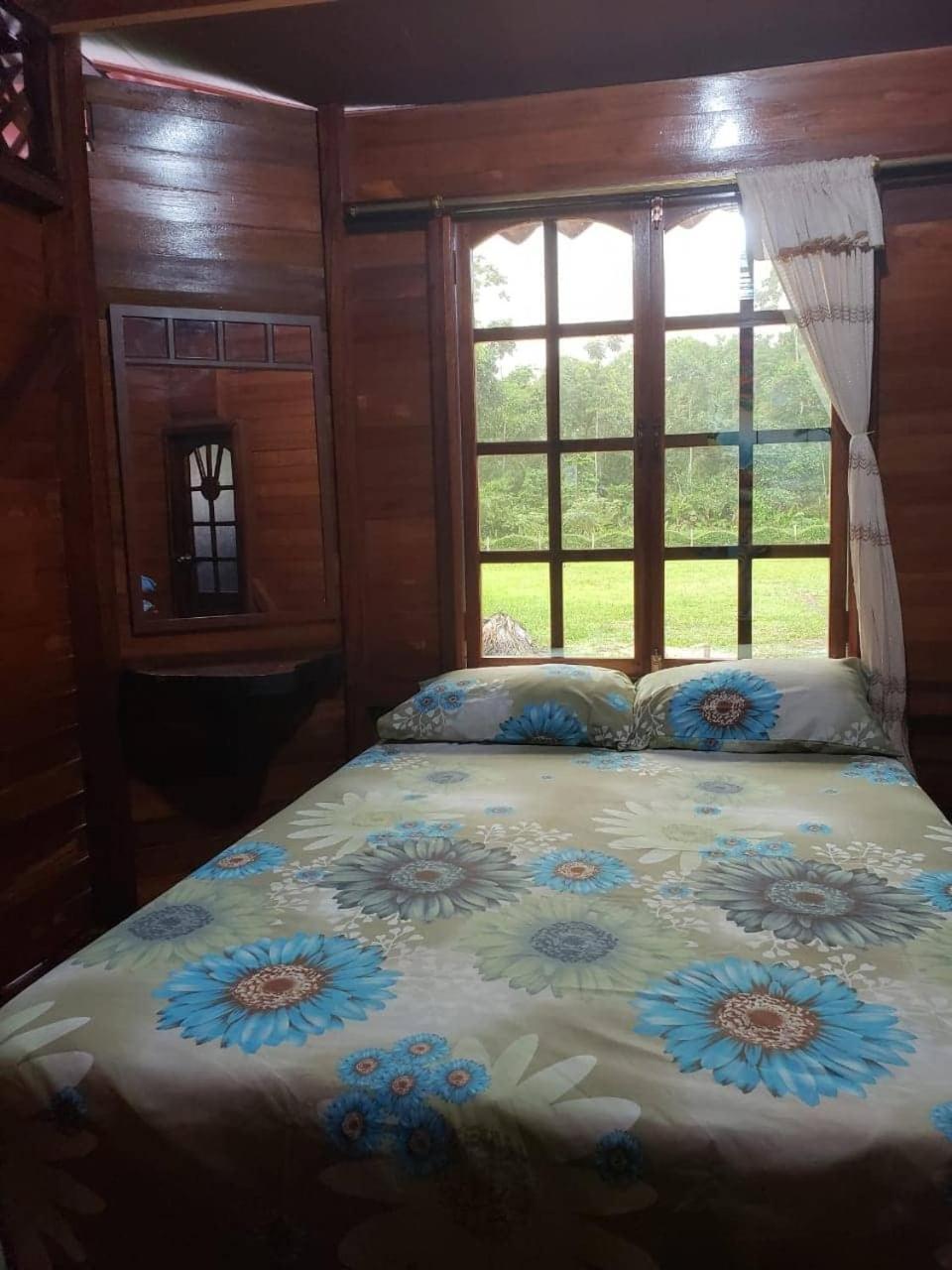 Quinta Primavera - Hosteria Campestre Нуэва-Лоха Экстерьер фото