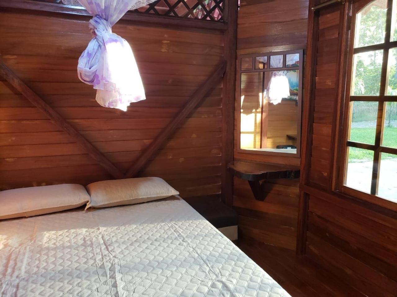 Quinta Primavera - Hosteria Campestre Нуэва-Лоха Экстерьер фото