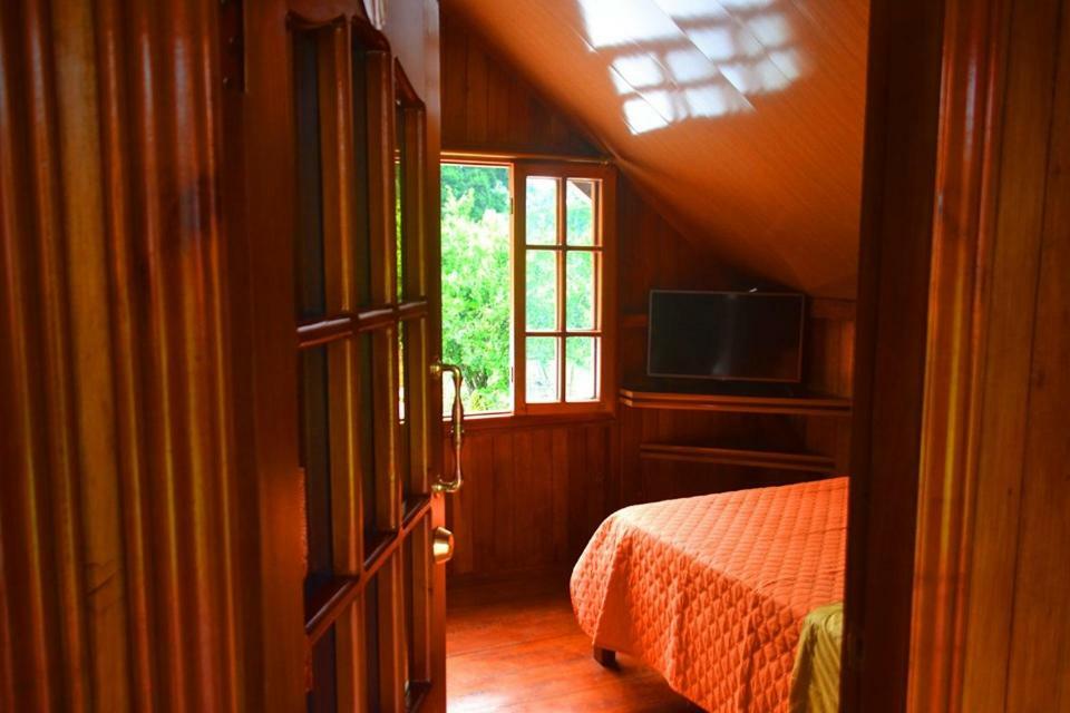 Quinta Primavera - Hosteria Campestre Нуэва-Лоха Экстерьер фото